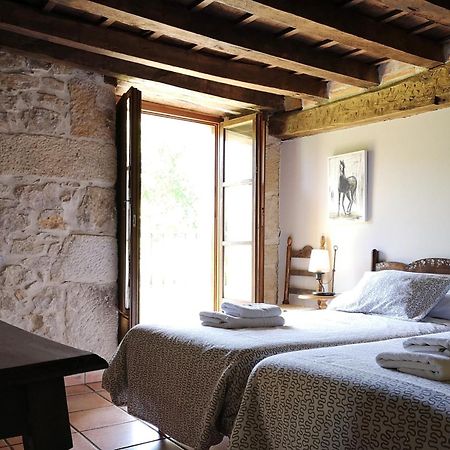 Casa Rural La Toba I Y II Bezana 外观 照片