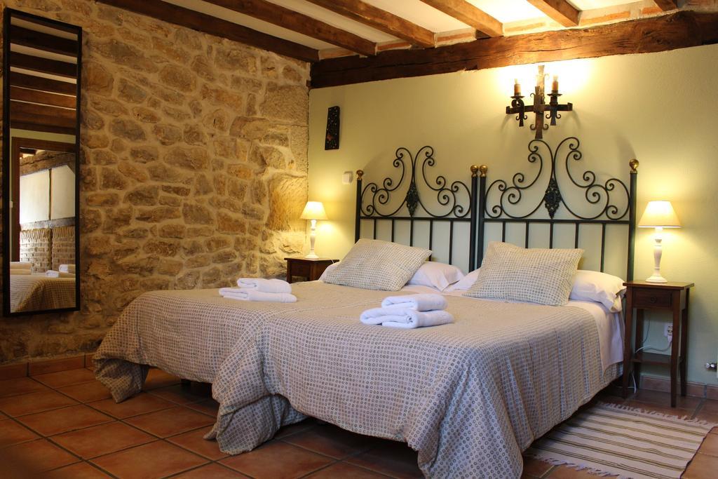 Casa Rural La Toba I Y II Bezana 外观 照片
