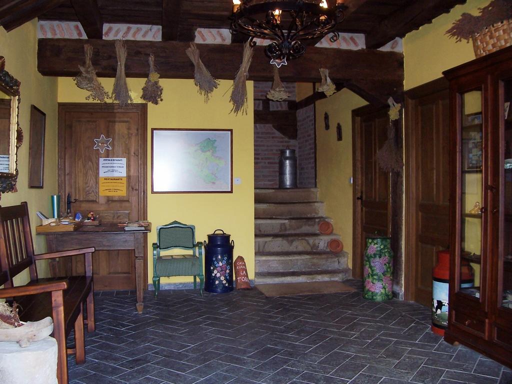 Casa Rural La Toba I Y II Bezana 外观 照片